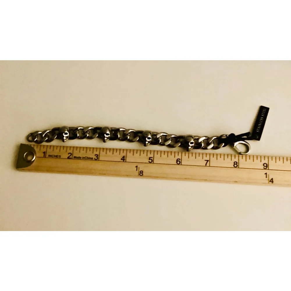 Stone & Steele Stainless Steel Skull Chunky Chain Unisex dark biker bracelet